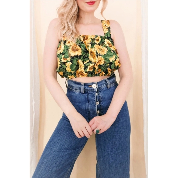 Vintage Sunflower Handmade Crop Top / Cropped Top Made from 90s Vintage Fabric - Picture 7 of 12